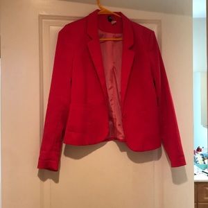 Hot pink blazer from H&M